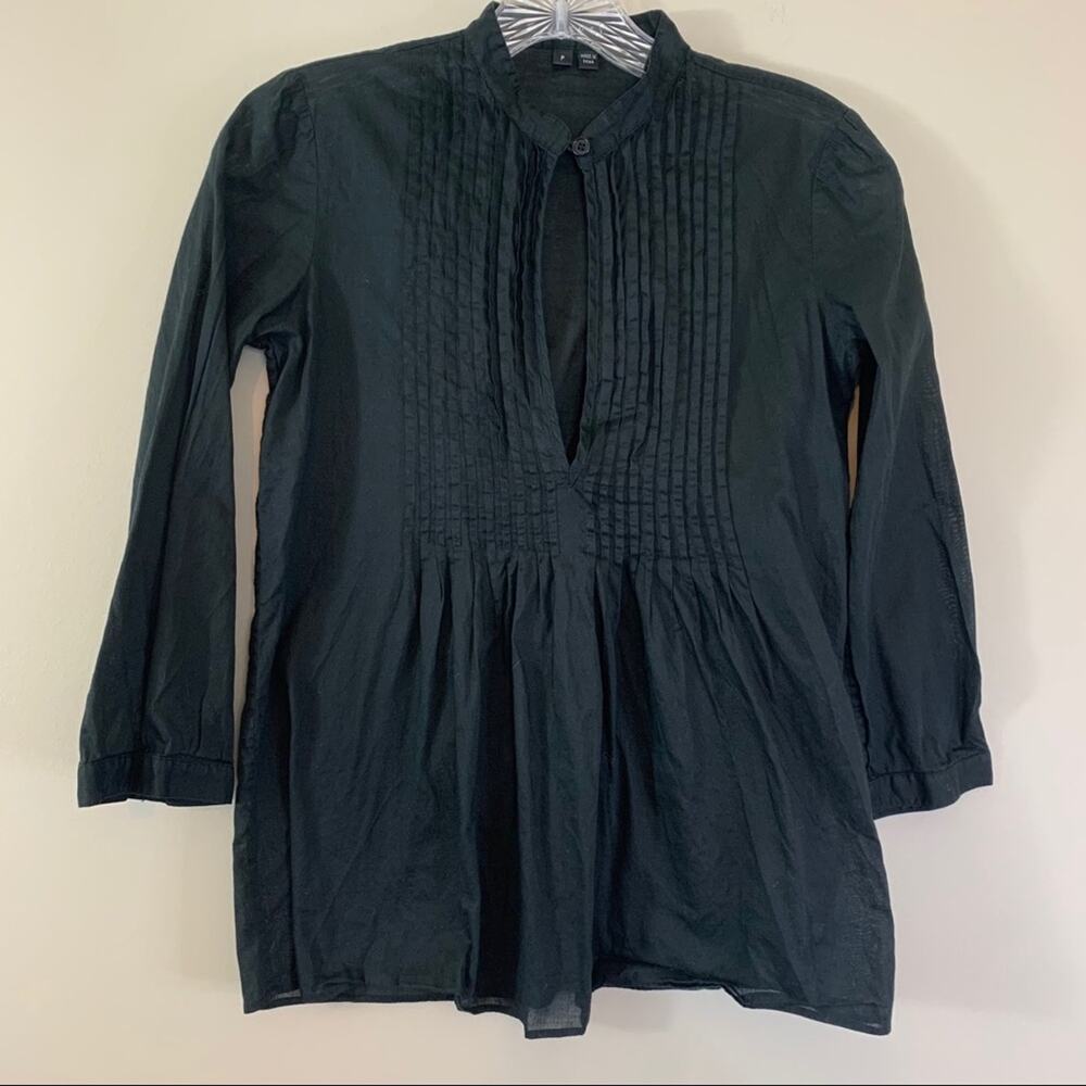 Theory Black Sheer Pintuck Keyhole Long Sleeve Top